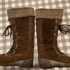 Khombu Solar Lace Brown Suede Faux Fur Boot size 8